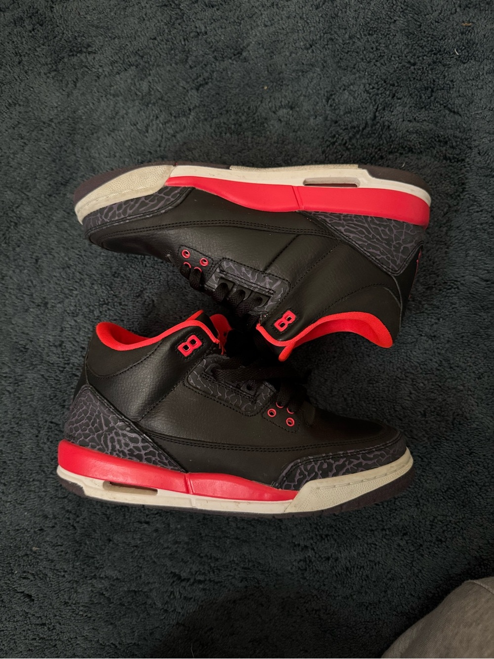 Jordan Kids Black and Red Retro Sneakers